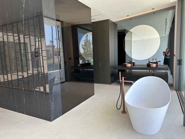 4 Zimmer Doppelhaus zu verkaufen in Marbella mit Pool Garage - 4.800.000 € (Ref: 9494784)