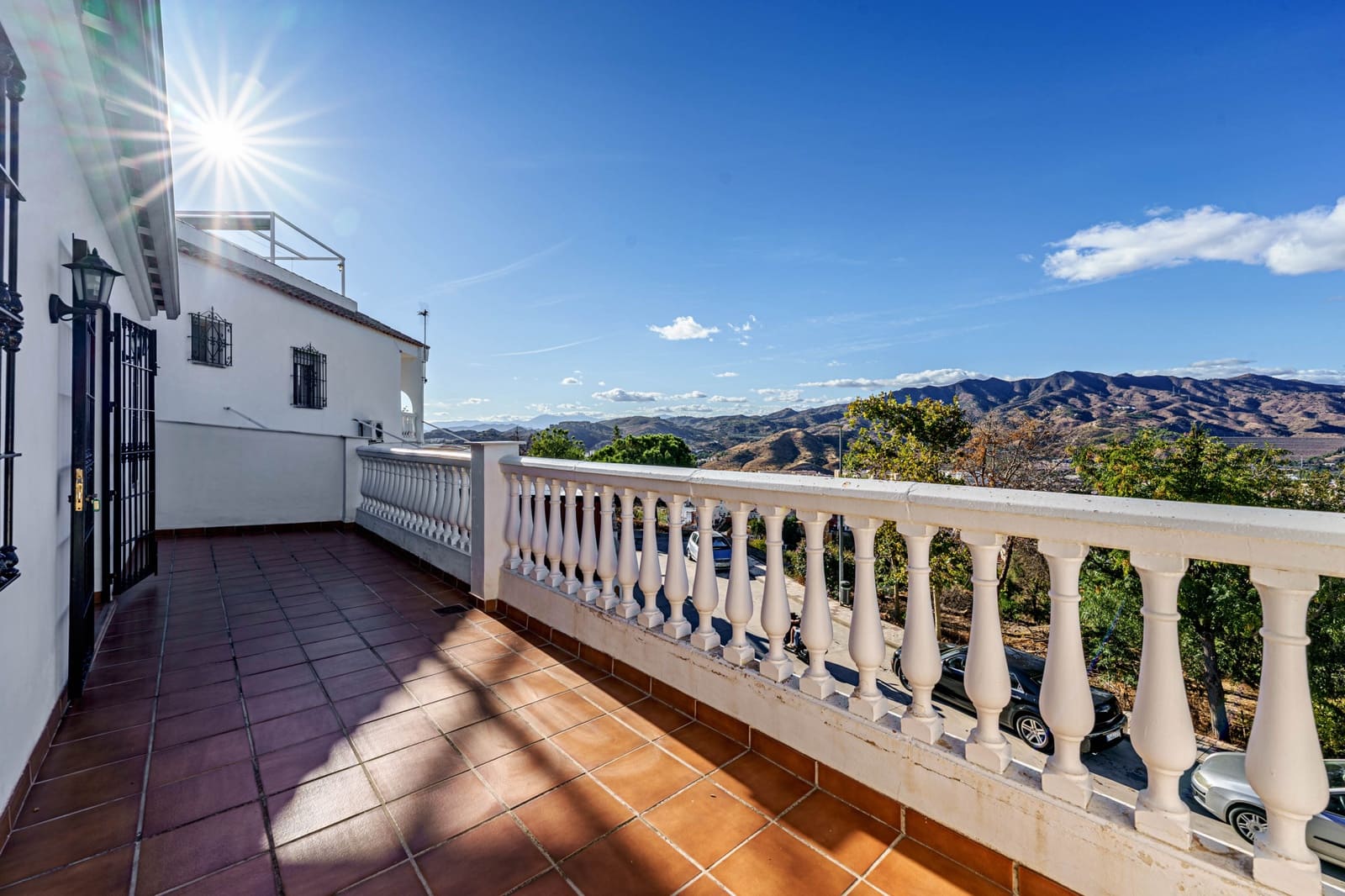 3 soverom Villa til salgs i Malaga by med garasje - € 574 500 (Ref: 9494785)