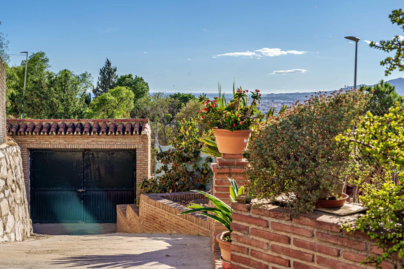 3 soverom Villa til salgs i Malaga by med garasje - € 574 500 (Ref: 9494785)