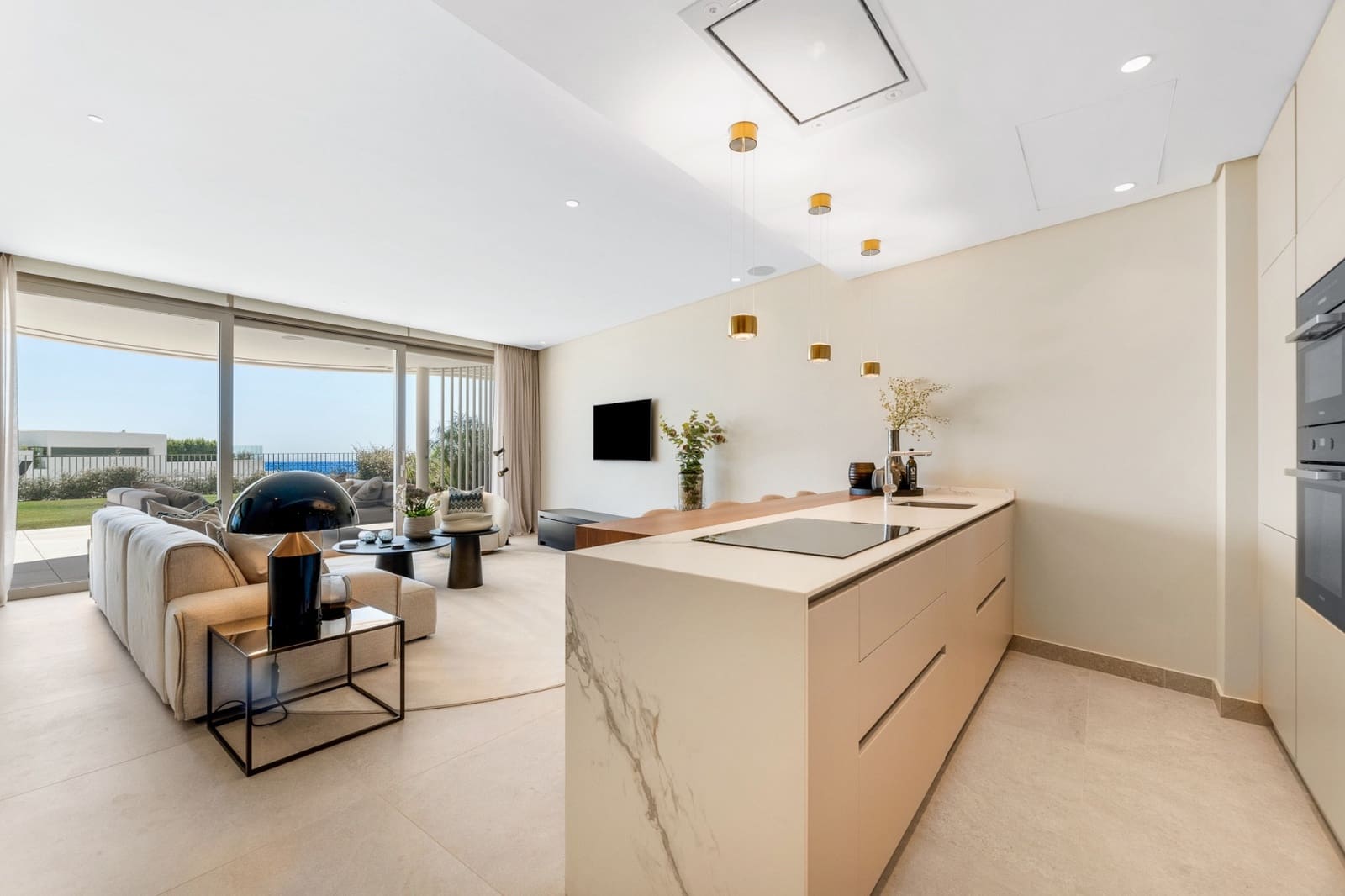 2 bedroom Apartment for sale in Benahavis with pool garage - € 1,695,000 (Ref: 9494787)