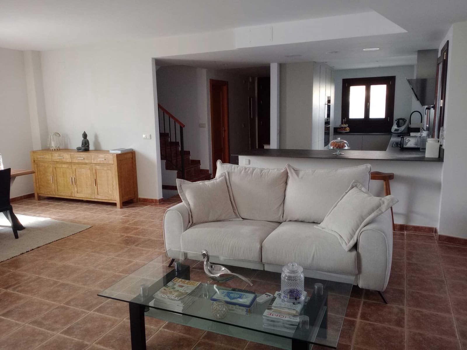 3 bedroom Townhouse for sale in Estepona with pool garage - € 749,000 (Ref: 9494788)