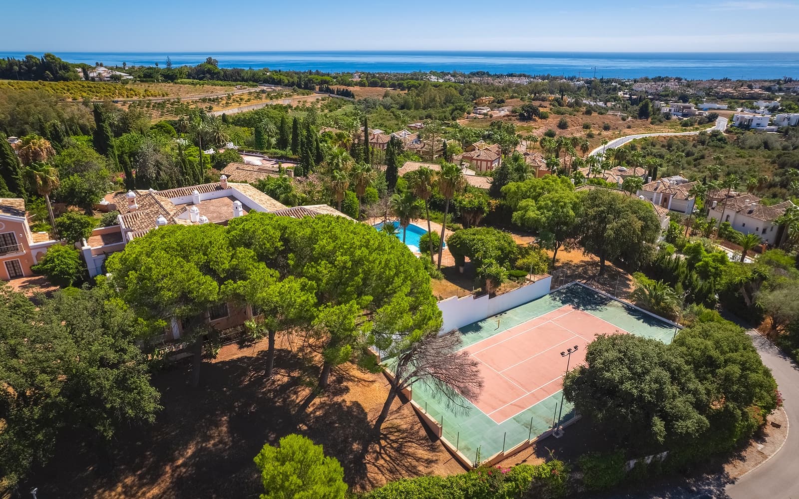 20 slaapkamer Villa te koop in Marbella met zwembad garage - € 19.995.000 (Ref: 9494789)