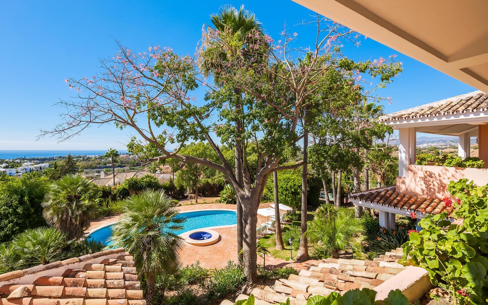 20 bedroom Villa for sale in Marbella with pool garage - € 19,995,000 (Ref: 9494789)