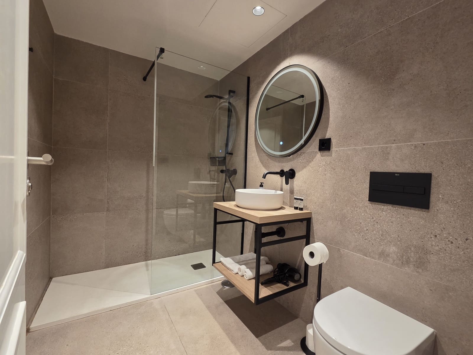 1 sovrum Lägenhet till salu i Marbella - 420 000 € (Ref: 9494799)