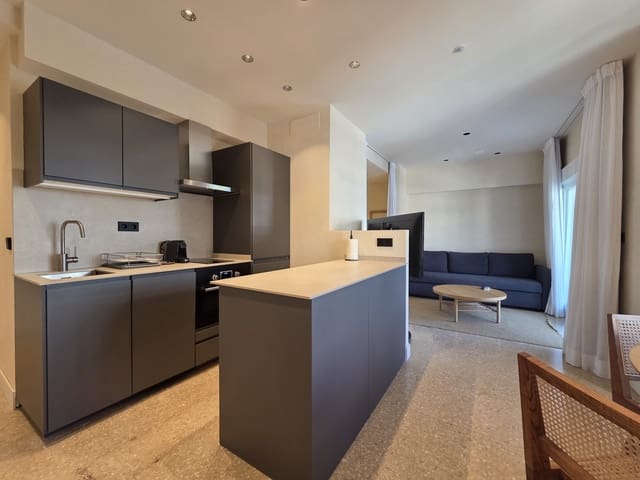 1 sovrum Lägenhet till salu i Marbella - 420 000 € (Ref: 9494799)