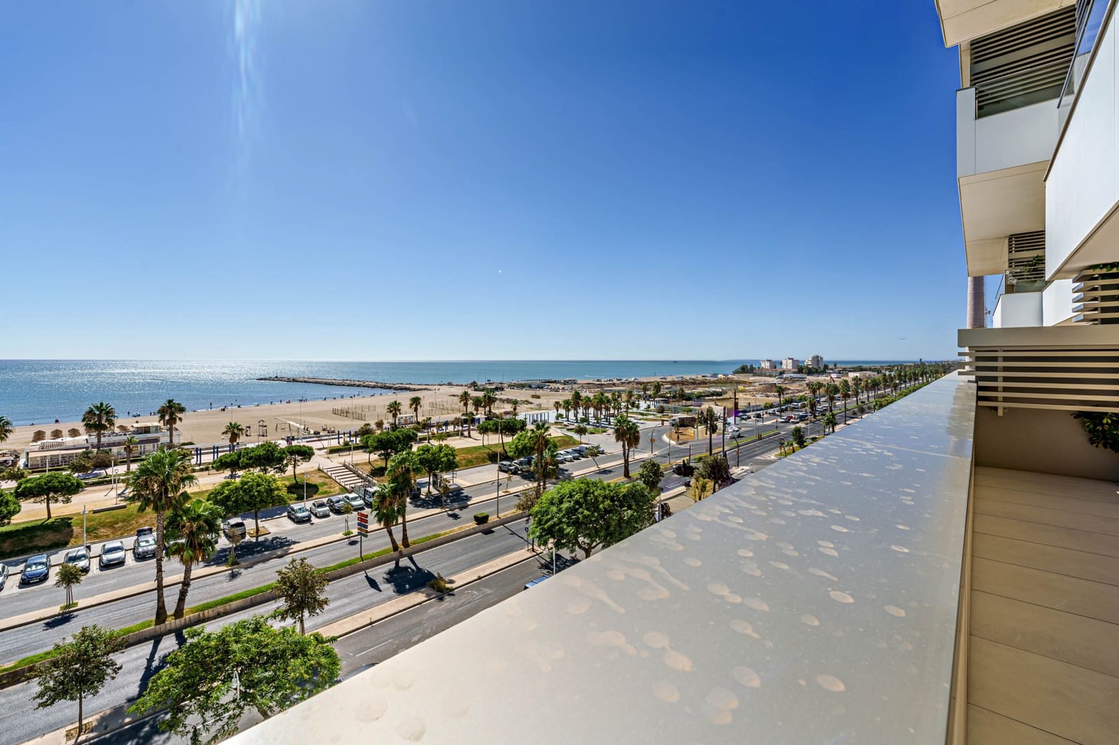 2 soveværelse Lejlighed til salg i Malaga by med swimmingpool garage - € 1.495.000 (Ref: 9494802)