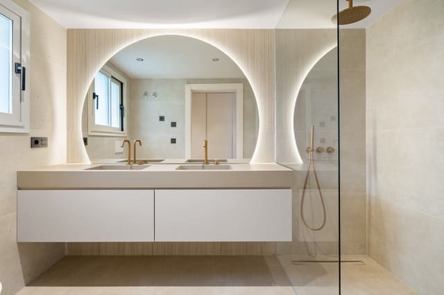 3 makuuhuone Huoneisto myytävänä paikassa Marbella mukana uima-altaan 
autotalli - 1 350 000 € (Ref: 9494804)