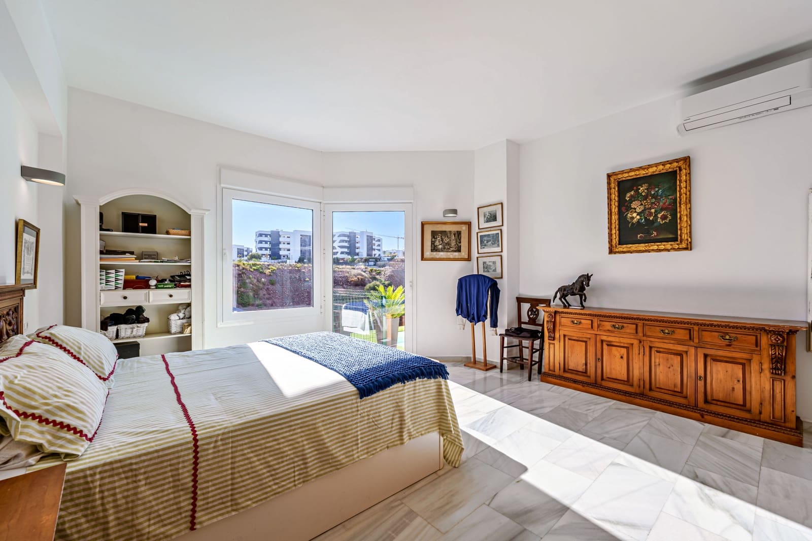 4 bedroom Semi-detached Villa for sale in Benalmadena with pool garage - € 675,000 (Ref: 9494805)