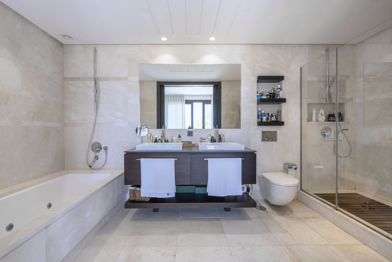 4 slaapkamer Villa te koop in Sotogrande met zwembad garage - € 3.500.000 (Ref: 9494806)