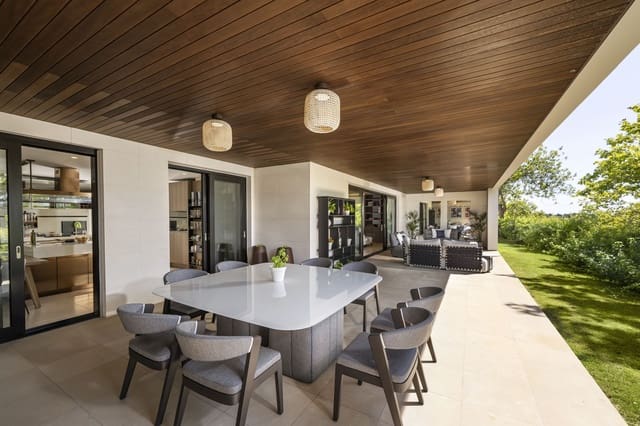 4 slaapkamer Villa te koop in Sotogrande Alto, San Roque met zwembad garage - € 3.500.000 (Ref: 9494806)