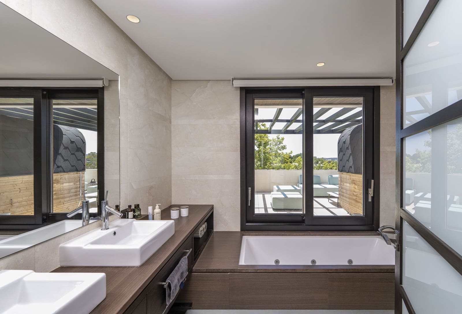 4 slaapkamer Villa te koop in Sotogrande met zwembad garage - € 3.500.000 (Ref: 9494806)