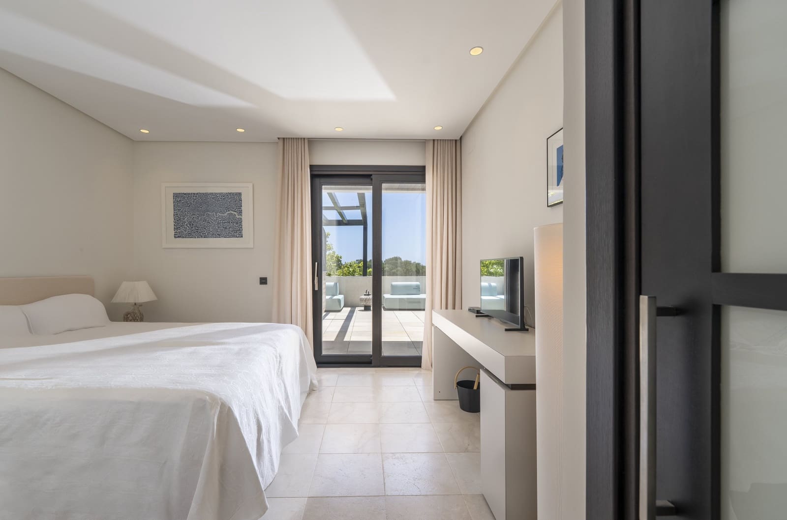 4 soverom Villa til salgs i Sotogrande med svømmebasseng garasje - € 3 500 000 (Ref: 9494806)