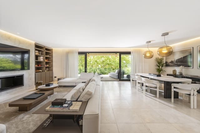 4 makuuhuone Huvila myytävänä paikassa Sotogrande Alto, San Roque mukana uima-altaan 
autotalli - 3 500 000 € (Ref: 9494806)