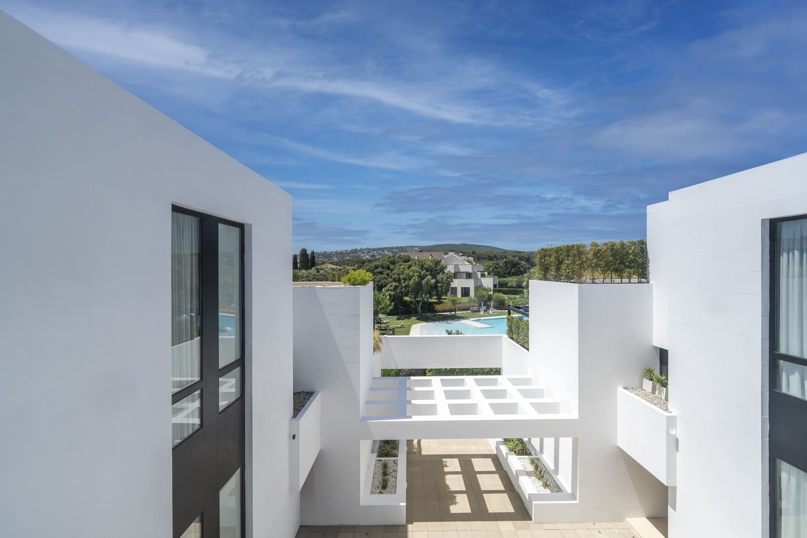 4 soverom Villa til salgs i Sotogrande med svømmebasseng garasje - € 3 500 000 (Ref: 9494806)