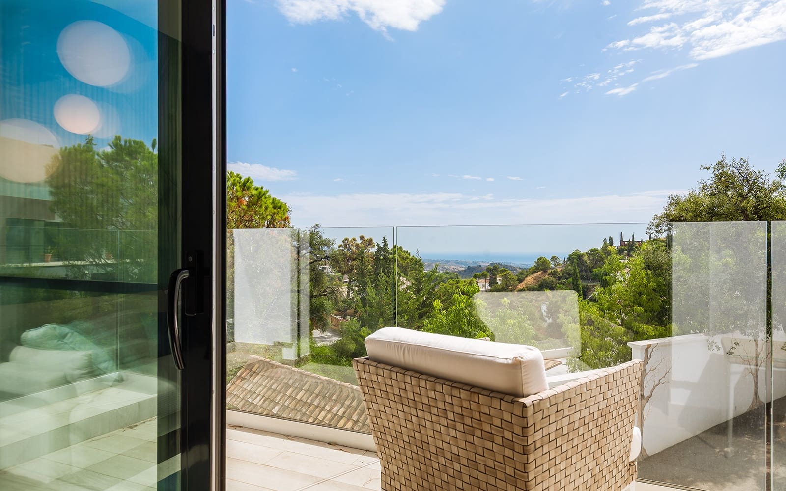 8 bedroom Villa for sale in El Madronal with pool garage - € 4,450,000 (Ref: 9494807)