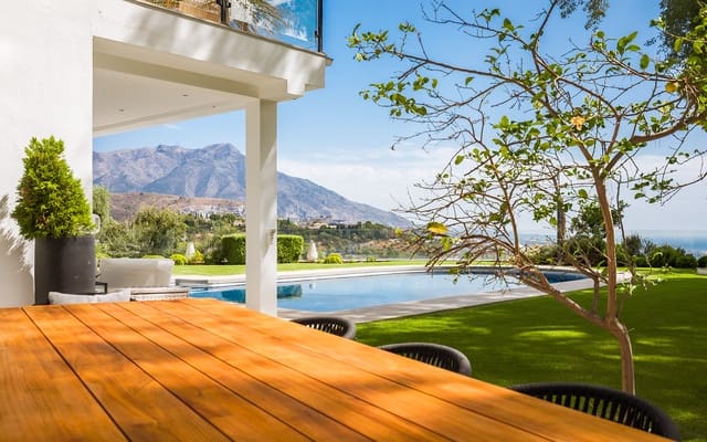 8 sypialnia Willa na sprzedaż w El Madroñal, Benahavís z basenem garażem - 4 450 000 € (Ref: 9494807)