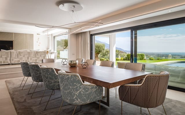 8 quarto Moradia para venda em El Madroñal, Benahavís com piscina garagem - 4 450 000 € (Ref: 9494807)