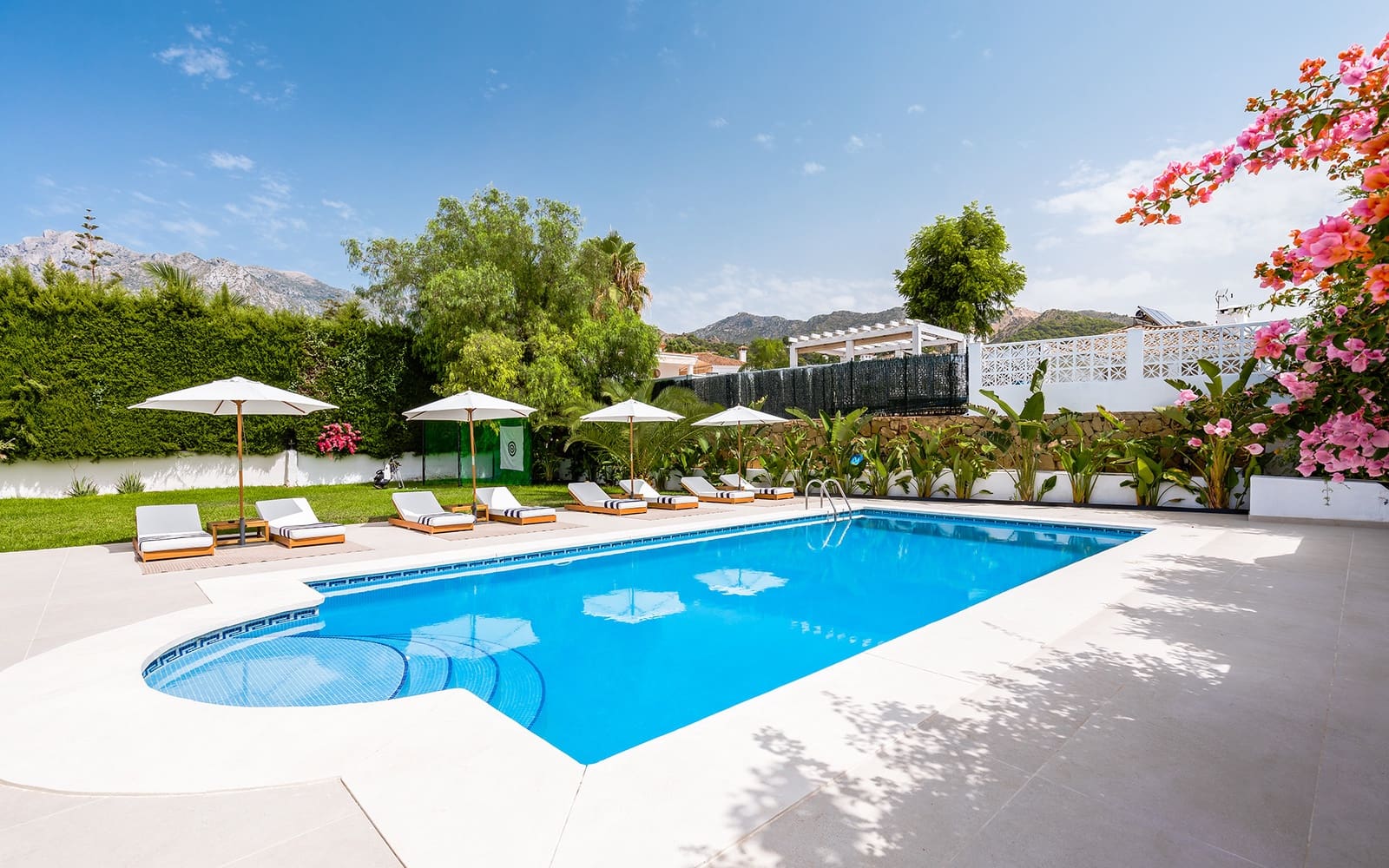 6 soveværelse Villa til salg i Marbella med swimmingpool garage - € 3.995.000 (Ref: 9494808)