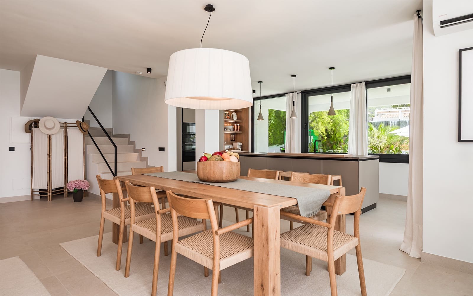 6 soveværelse Villa til salg i Marbella med swimmingpool garage - € 3.995.000 (Ref: 9494808)