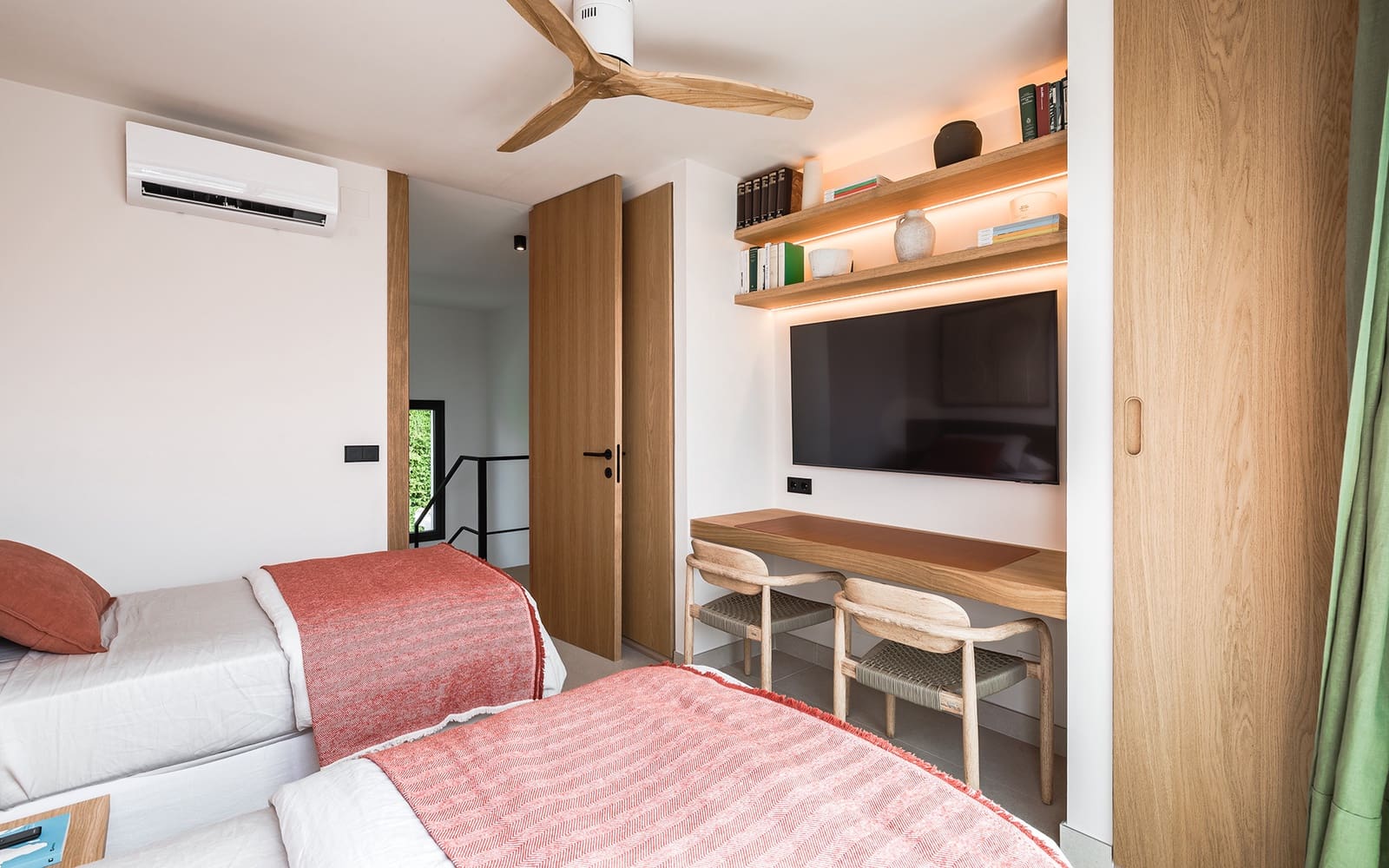 6 soveværelse Villa til salg i Marbella med swimmingpool garage - € 3.995.000 (Ref: 9494808)