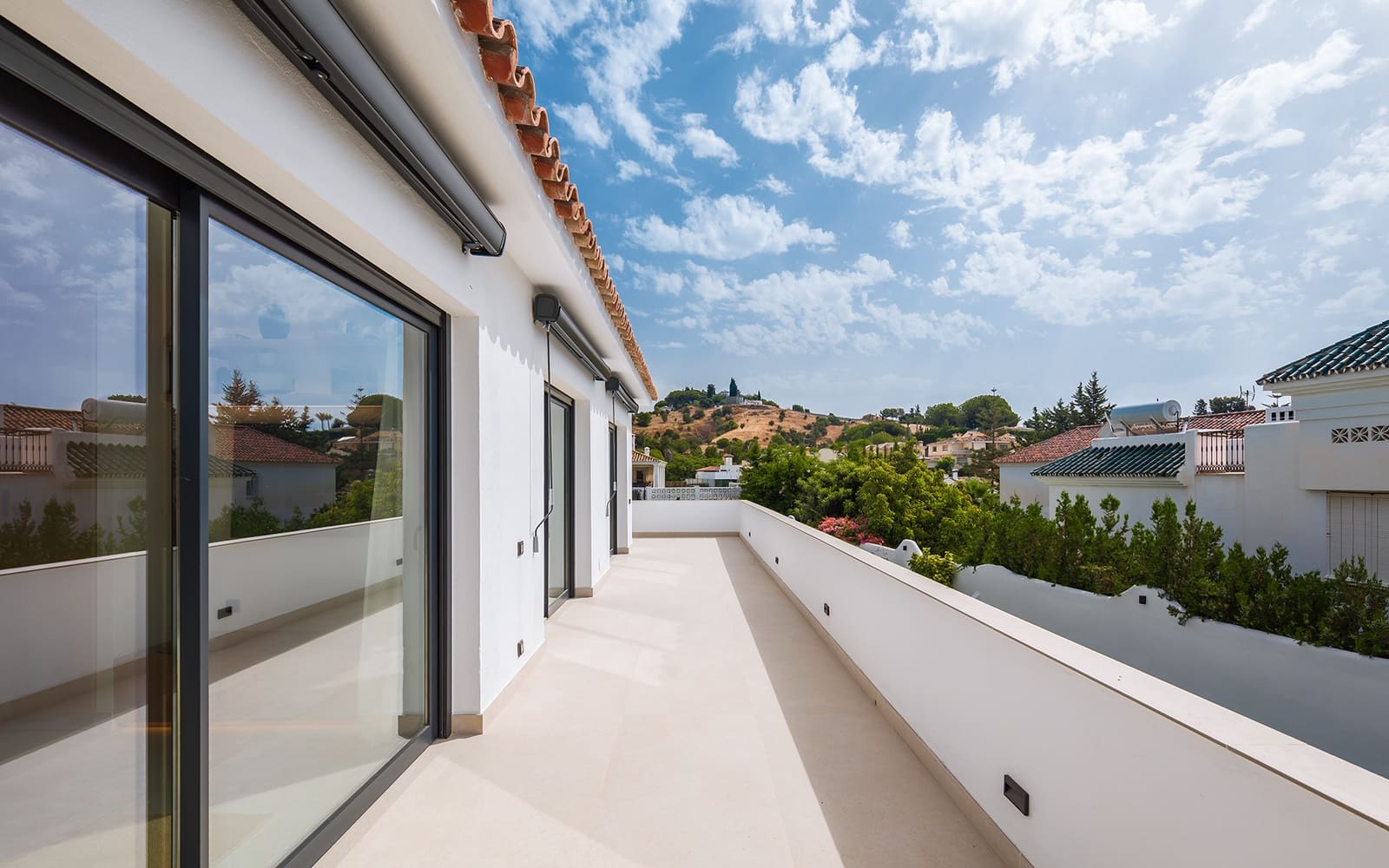 6 soveværelse Villa til salg i Marbella med swimmingpool garage - € 3.995.000 (Ref: 9494808)