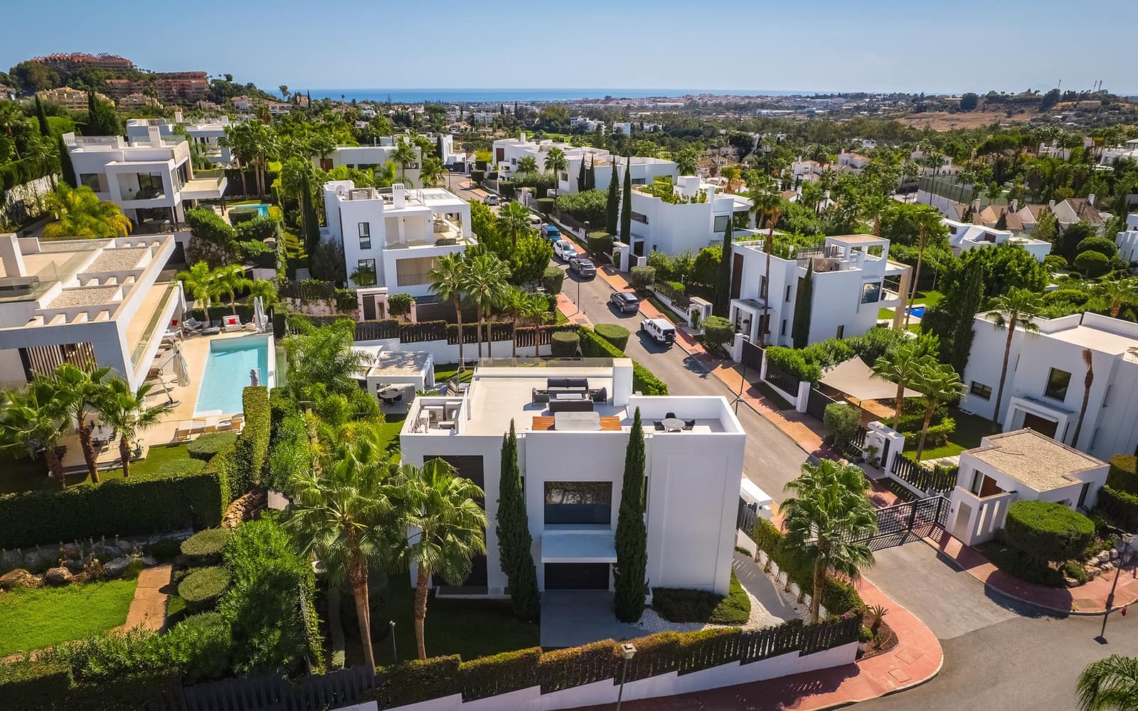 7 soverom Villa til salgs i Marbella med svømmebasseng garasje - € 4 200 000 (Ref: 9494809)