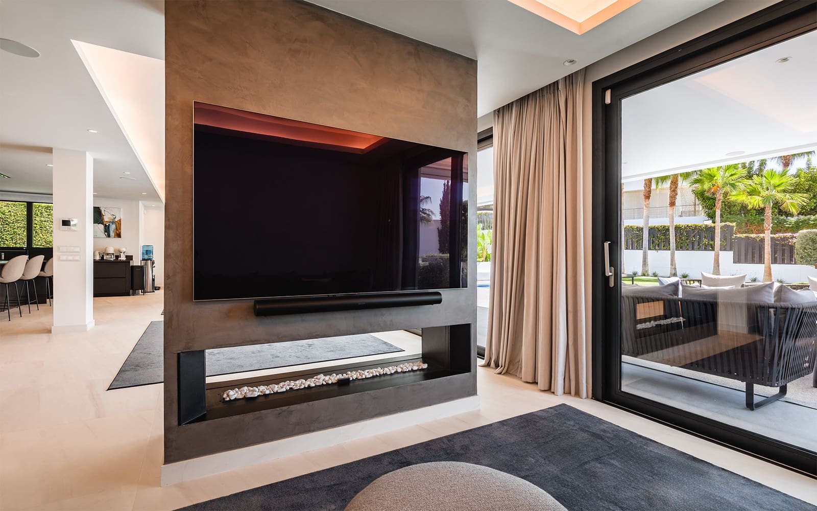 7 sypialnia Willa na sprzedaż w Marbella z basenem garażem - 4 200 000 € (Ref: 9494809)