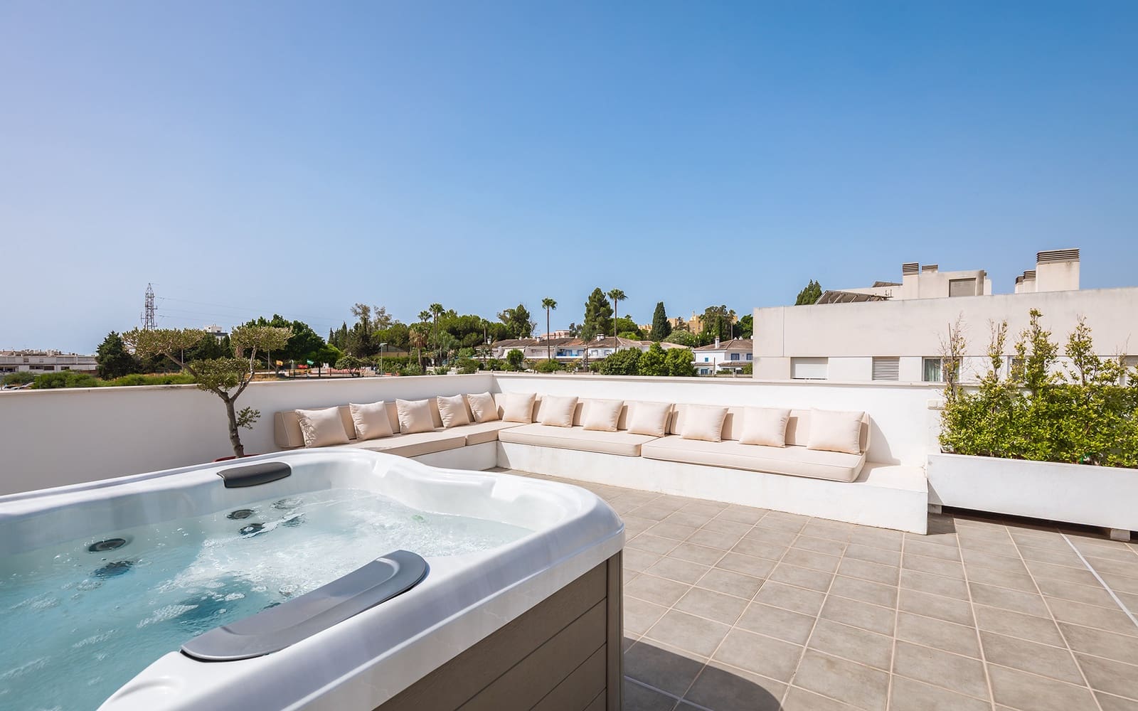 4 sovrum Takvåning till salu i San Pedro de Alcantara med garage - 949 000 € (Ref: 9494813)