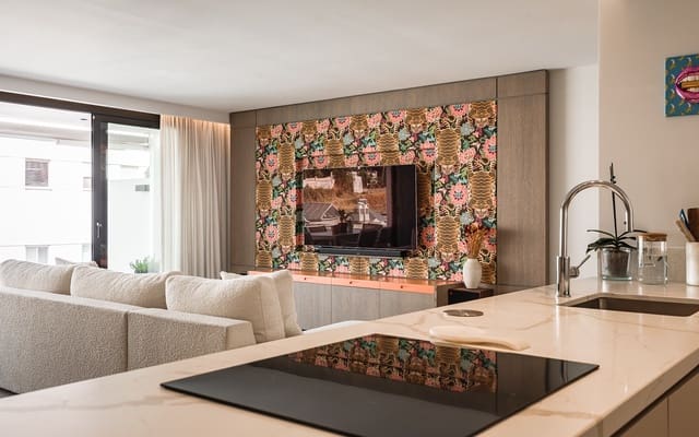 4 slaapkamer Penthouse te koop in San Pedro de Alcantara, Marbella met garage - € 850.000 (Ref: 9494813)