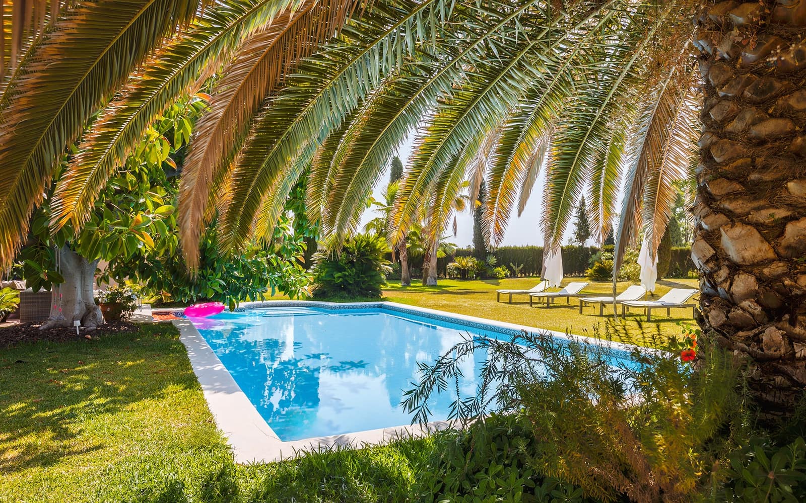 4 Zimmer Villa zu verkaufen in Benahavis mit Pool Garage - 3.900.000 € (Ref: 9494825)