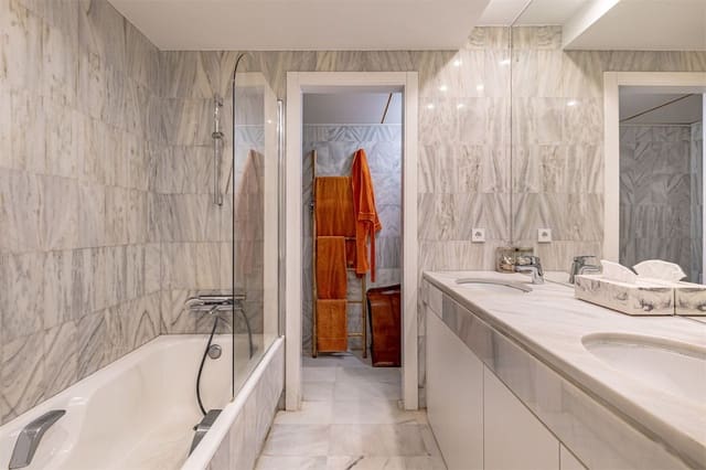 2 camera da letto Appartamento in vendita in Estepona con piscina garage - 1.140.000 € (Rif: 9494826)