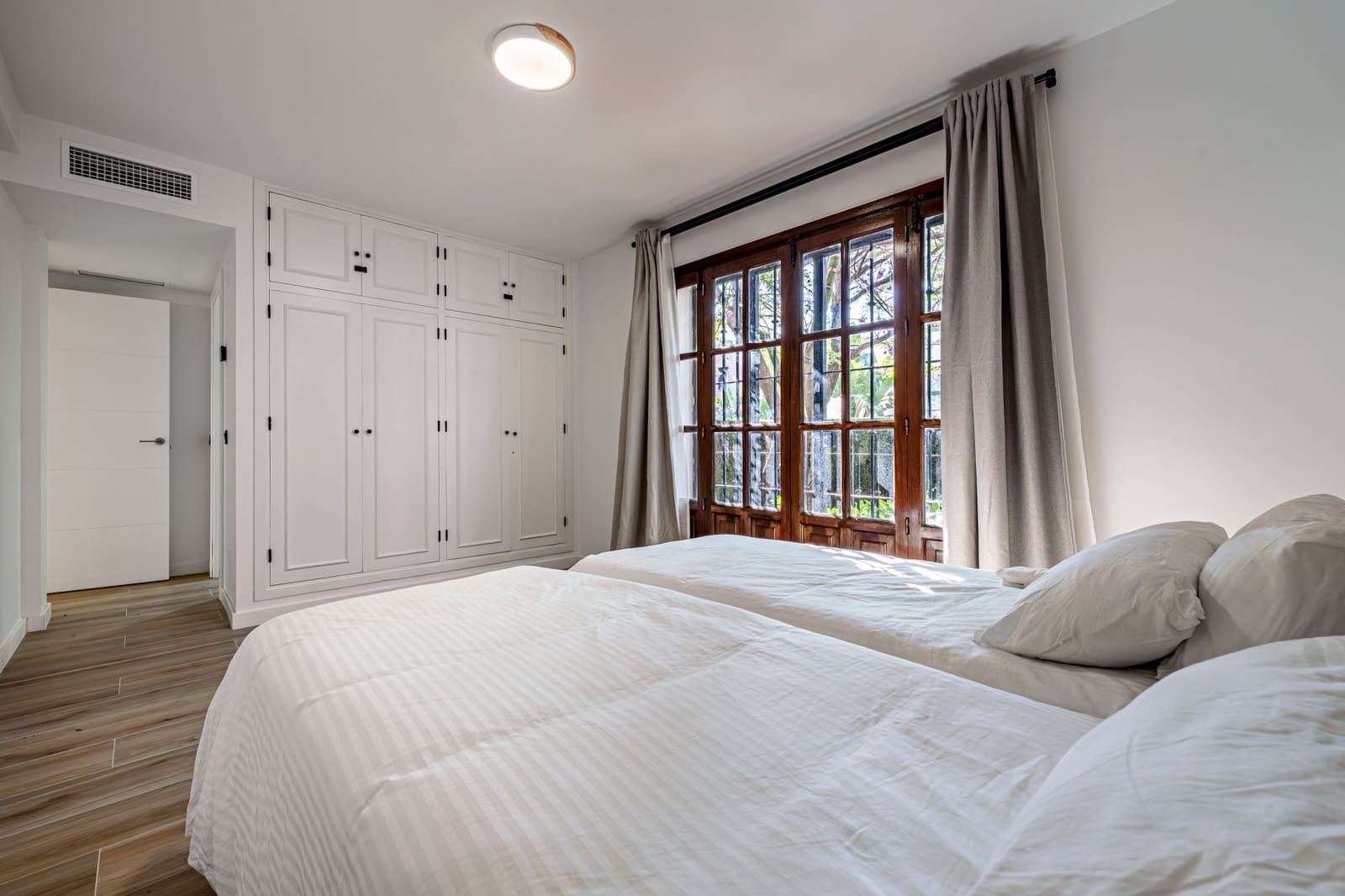 3 chambre Appartement à vendre à Marbella avec piscine garage - 650 000 € (Ref: 9494827)