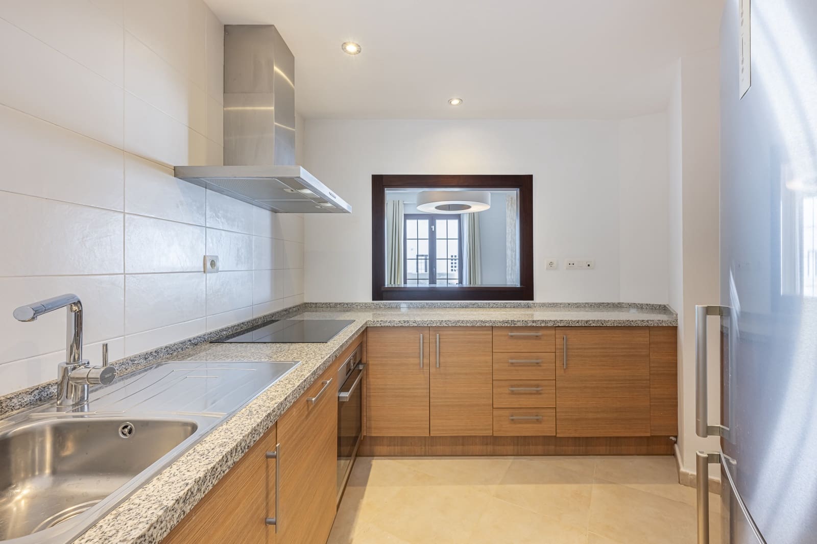 4 soverom Leilighet til salgs i Marbella med svømmebasseng garasje - € 795 000 (Ref: 9494828)