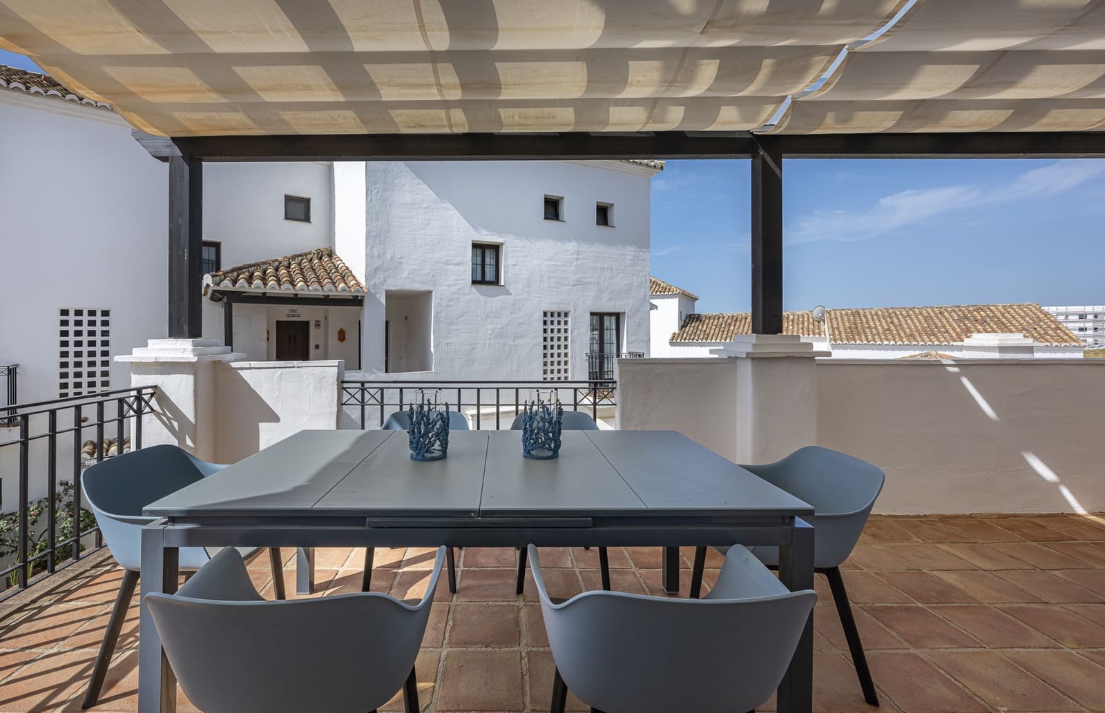 4 soverom Leilighet til salgs i Marbella med svømmebasseng garasje - € 795 000 (Ref: 9494828)