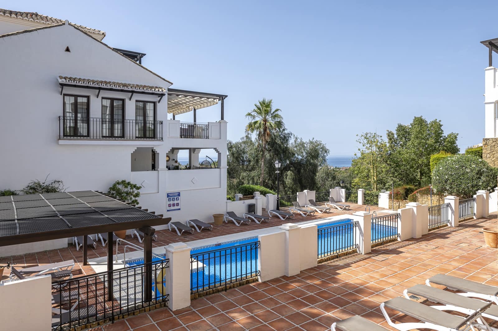 4 soverom Leilighet til salgs i Marbella med svømmebasseng garasje - € 795 000 (Ref: 9494828)