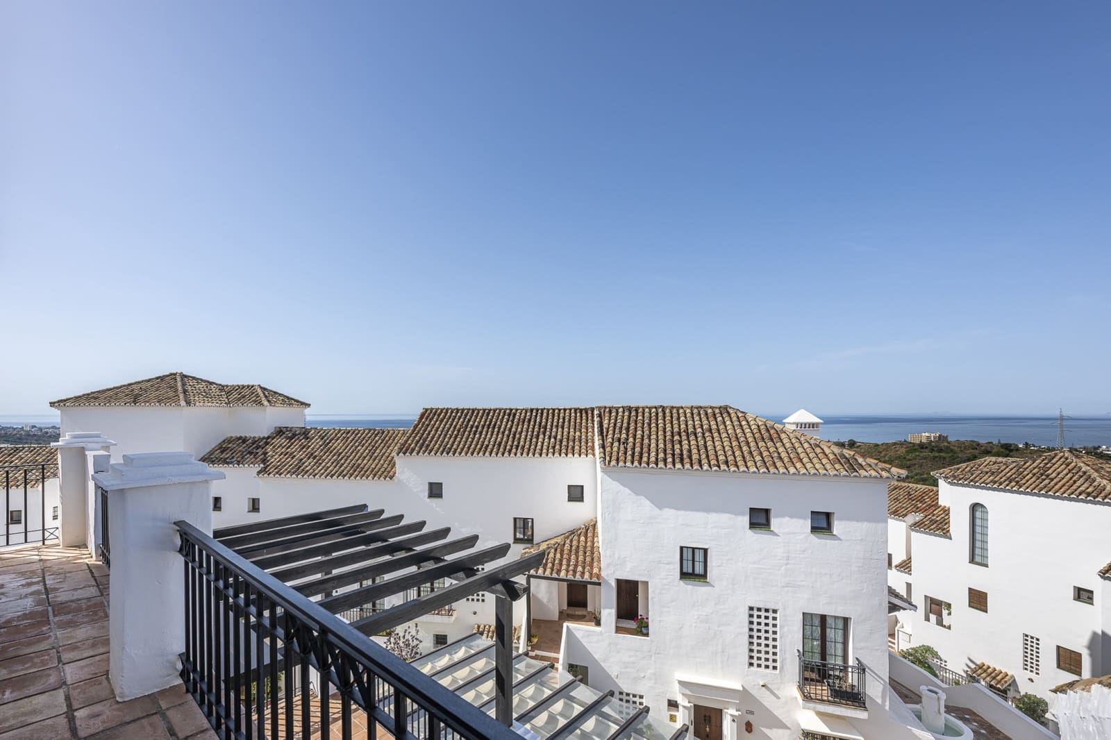 4 soverom Leilighet til salgs i Marbella med svømmebasseng garasje - € 795 000 (Ref: 9494828)