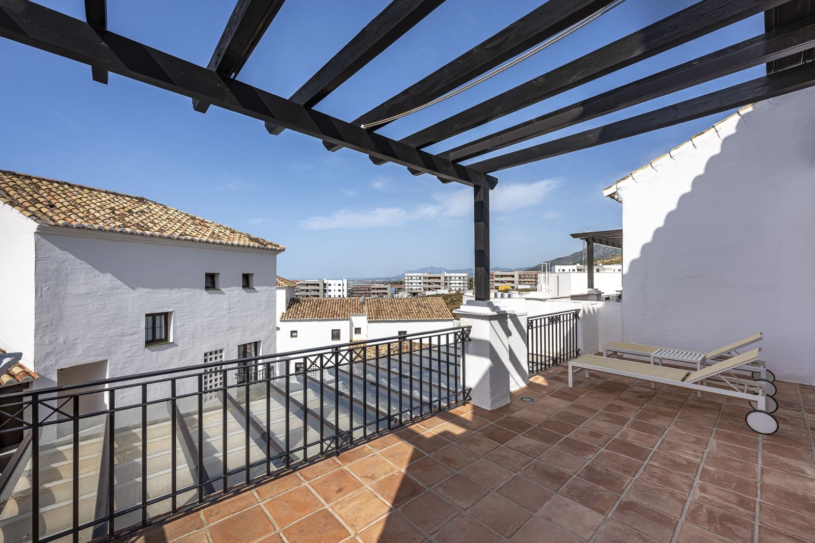 4 soverom Leilighet til salgs i Marbella med svømmebasseng garasje - € 795 000 (Ref: 9494828)