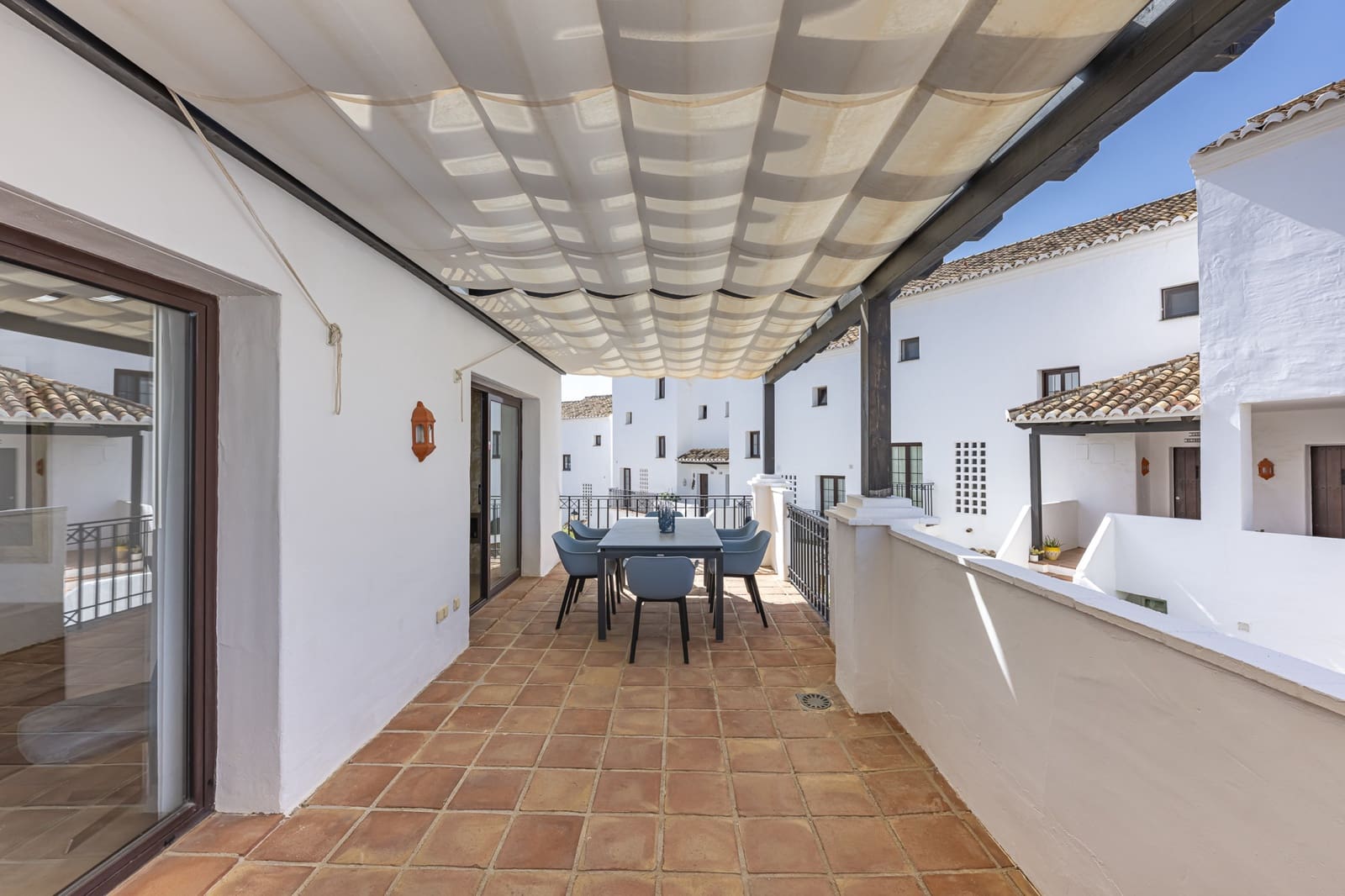 4 soverom Leilighet til salgs i Marbella med svømmebasseng garasje - € 795 000 (Ref: 9494828)