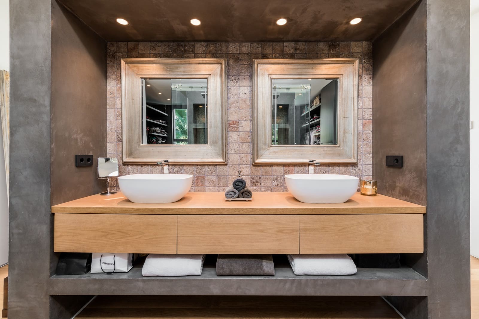 6 slaapkamer Villa te koop in Marbella met zwembad garage - € 6.850.000 (Ref: 9494830)