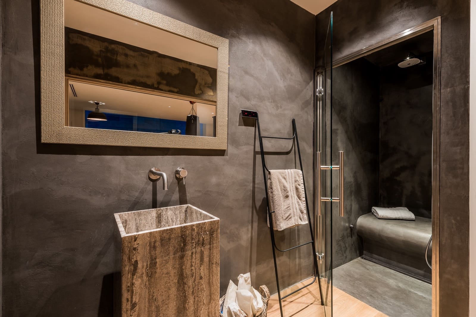 6 slaapkamer Villa te koop in Marbella met zwembad garage - € 6.850.000 (Ref: 9494830)