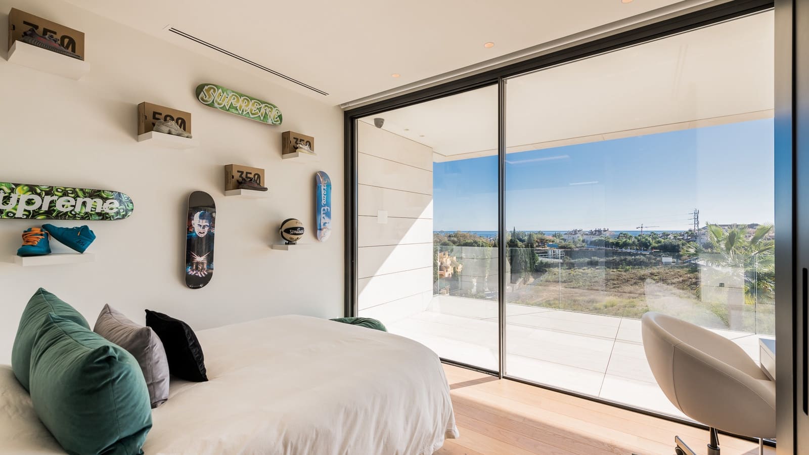 6 slaapkamer Villa te koop in Marbella met zwembad garage - € 6.850.000 (Ref: 9494830)