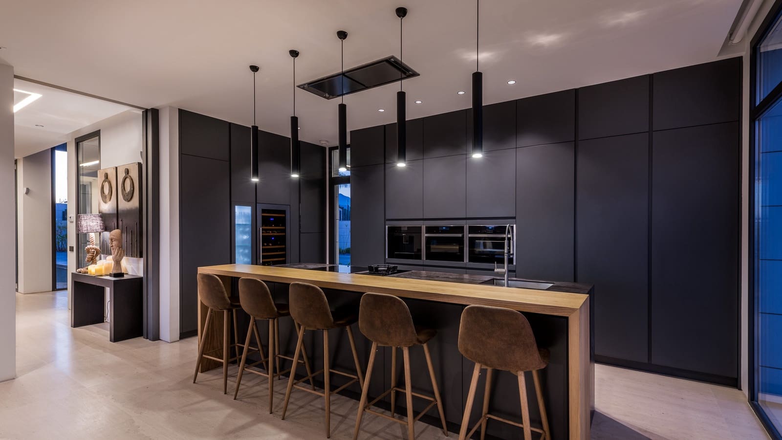 6 slaapkamer Villa te koop in Marbella met zwembad garage - € 6.850.000 (Ref: 9494830)