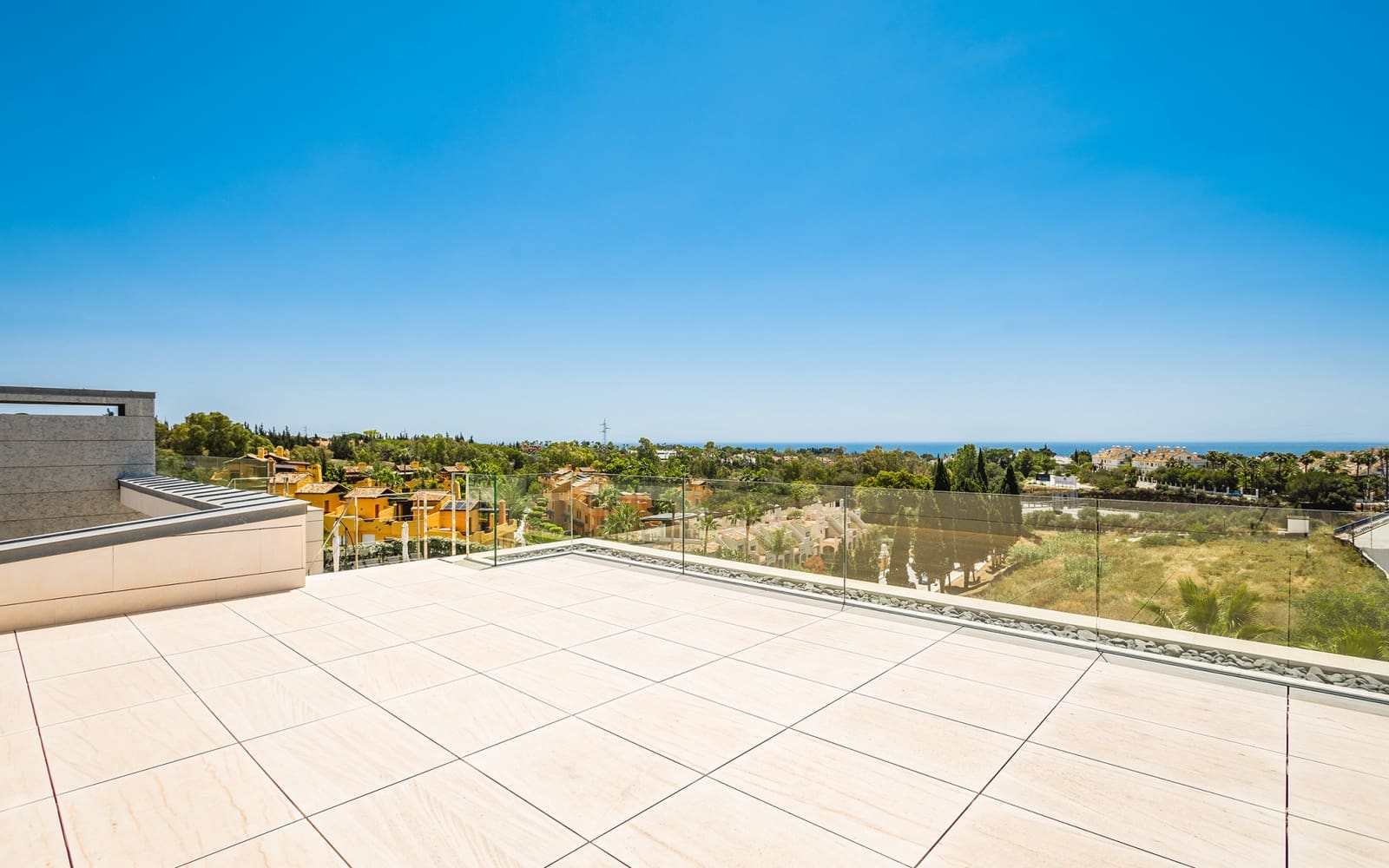 6 quarto Moradia para venda em Marbella com piscina garagem - 6 850 000 € (Ref: 9494830)