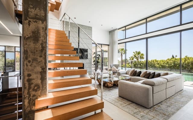 6 quarto Moradia para venda em Marbella com piscina garagem - 6 850 000 € (Ref: 9494830)