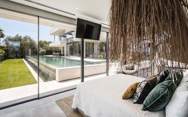 6 quarto Moradia para venda em Marbella com piscina garagem - 6 850 000 € (Ref: 9494830)