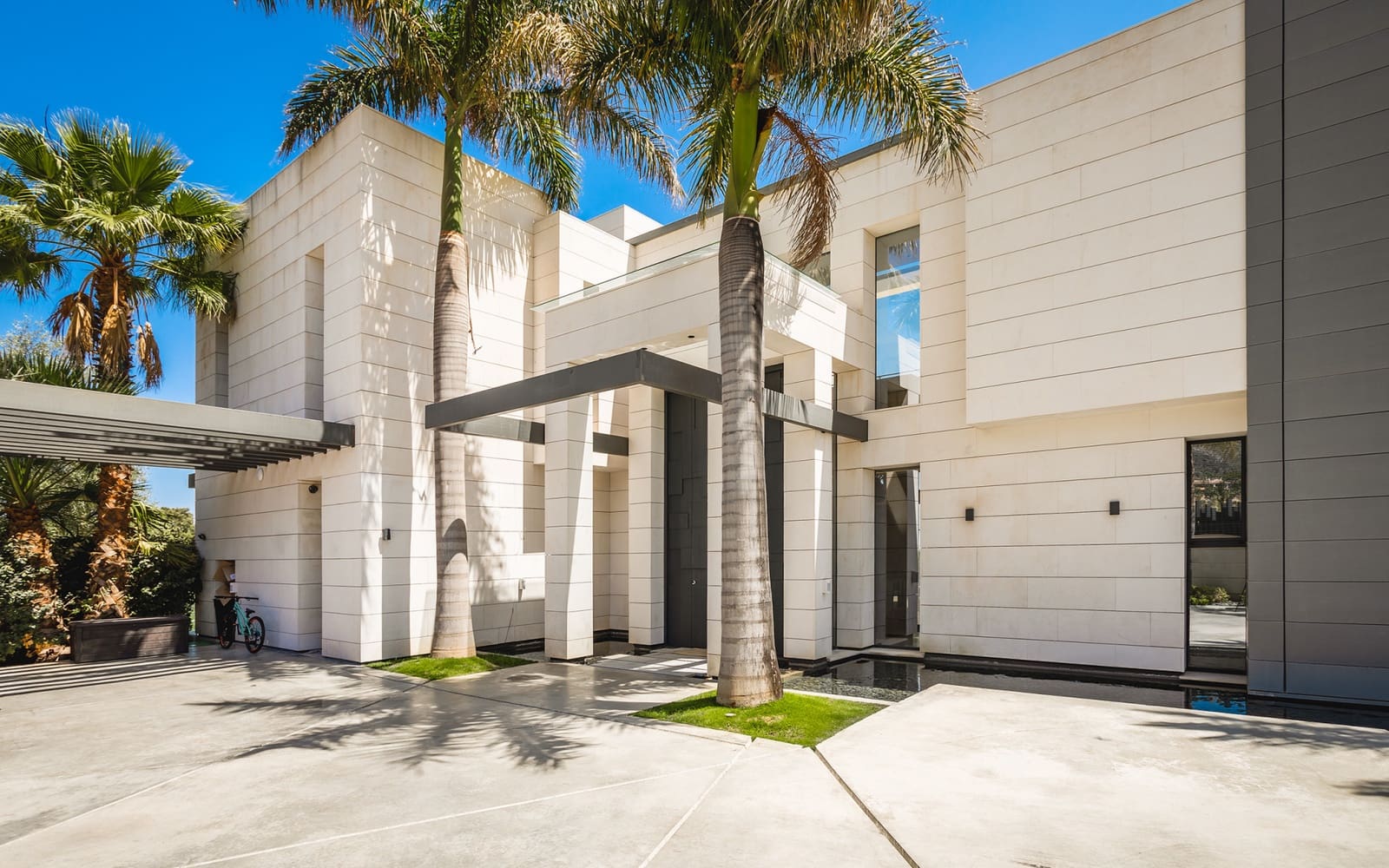 6 quarto Moradia para venda em Marbella com piscina garagem - 6 850 000 € (Ref: 9494830)