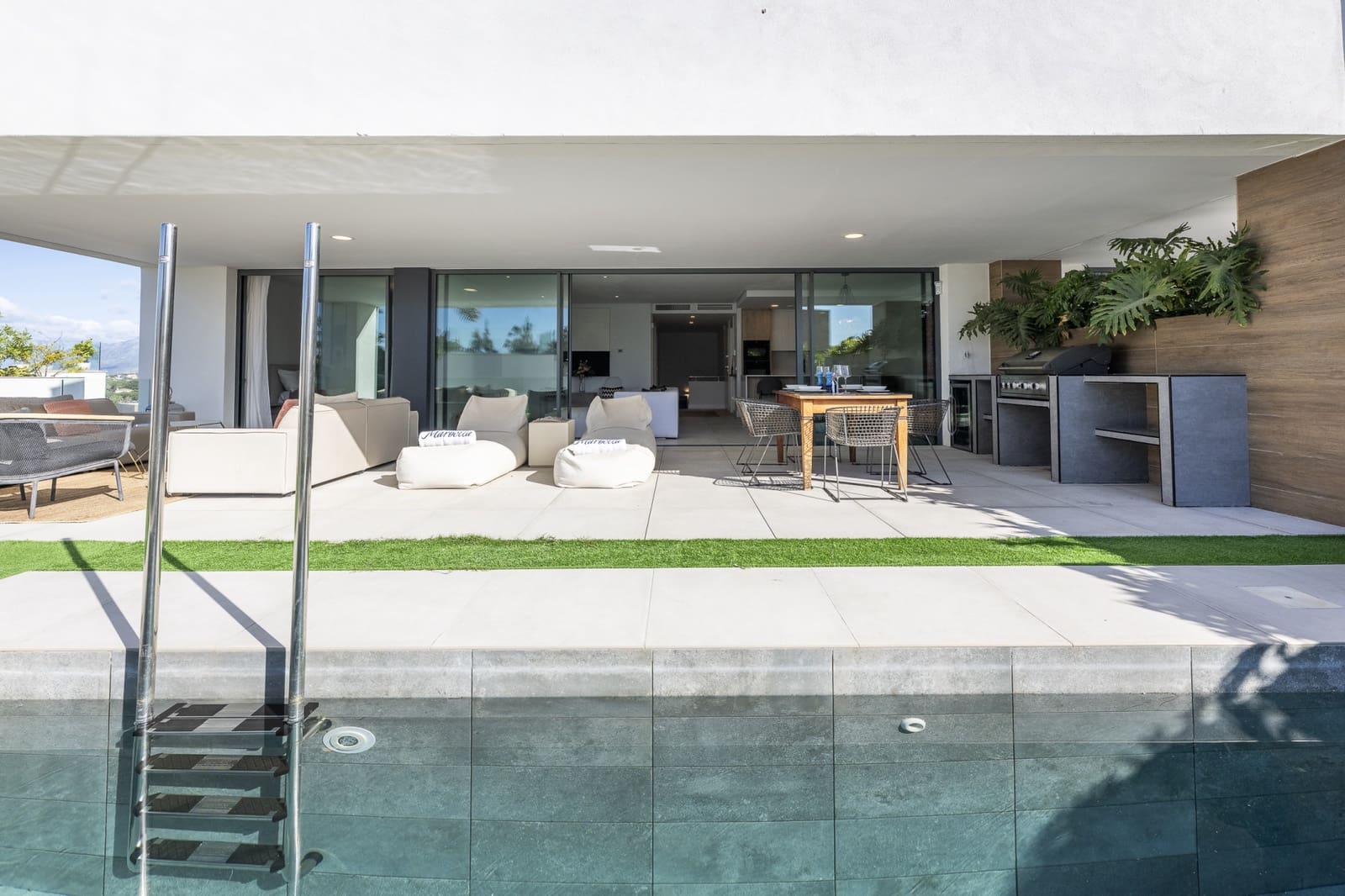 3 camera da letto Appartamento in vendita in Marbella con piscina garage - 1.075.000 € (Rif: 9494836)