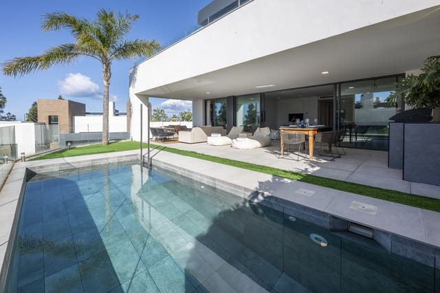 3 camera da letto Appartamento in vendita in Marbella con piscina garage - 1.075.000 € (Rif: 9494836)