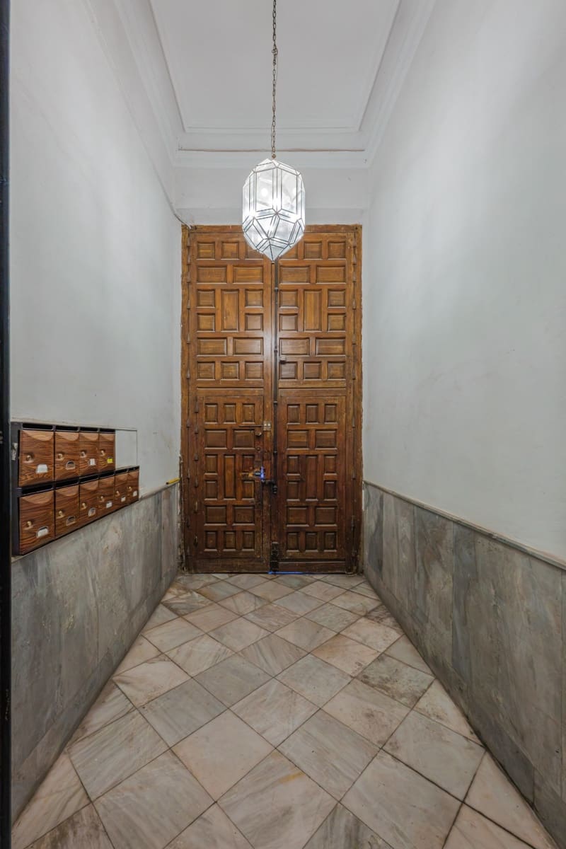 Leilighet til salgs i Malaga by - € 4 000 000 (Ref: 9494839)