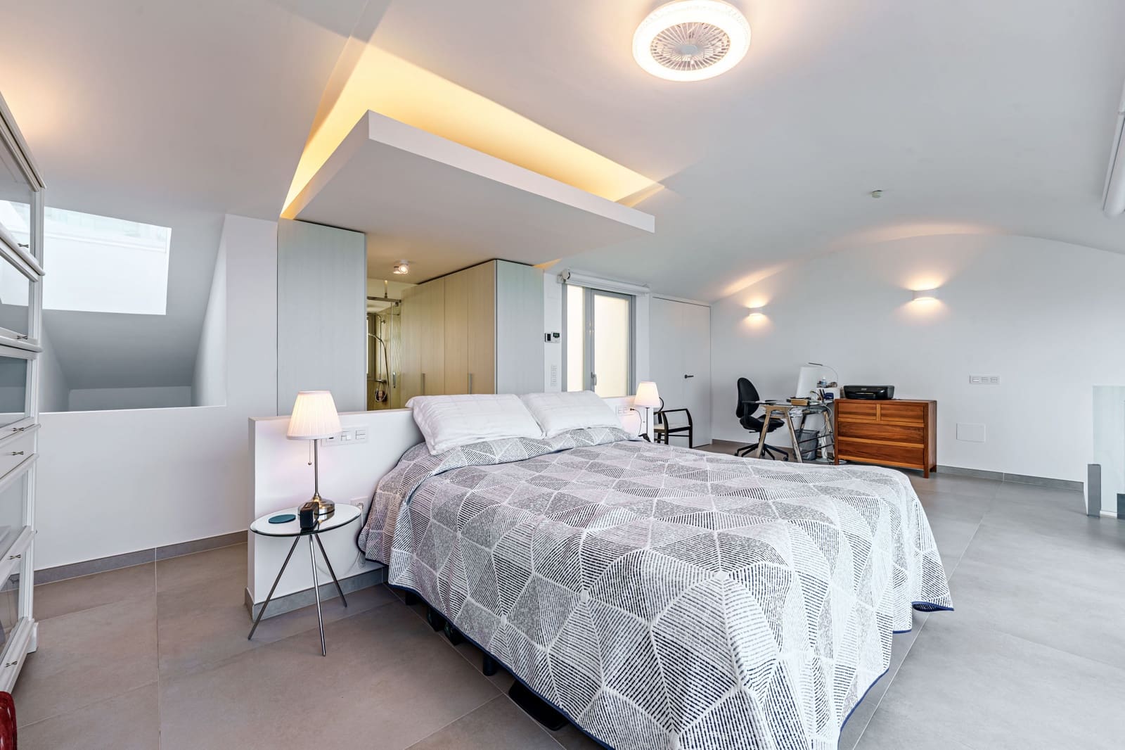 Ático de 3 habitaciones en La Capellania en venta con piscina garaje - 1.095.000 € (Ref: 9494841)